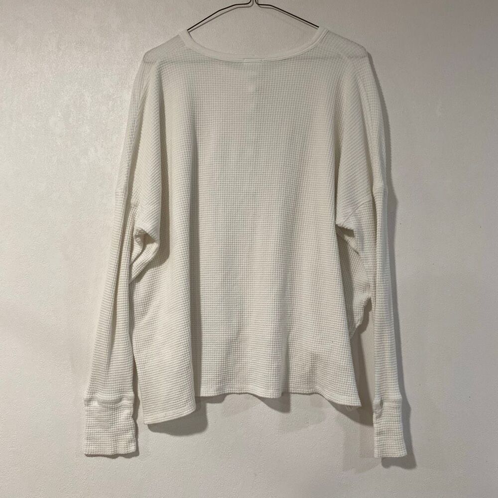 OFFLINE by Aerie Waffle Knit Henley Long Sleeve Top Size Medium Cream Oversized - Picture 2 of 7